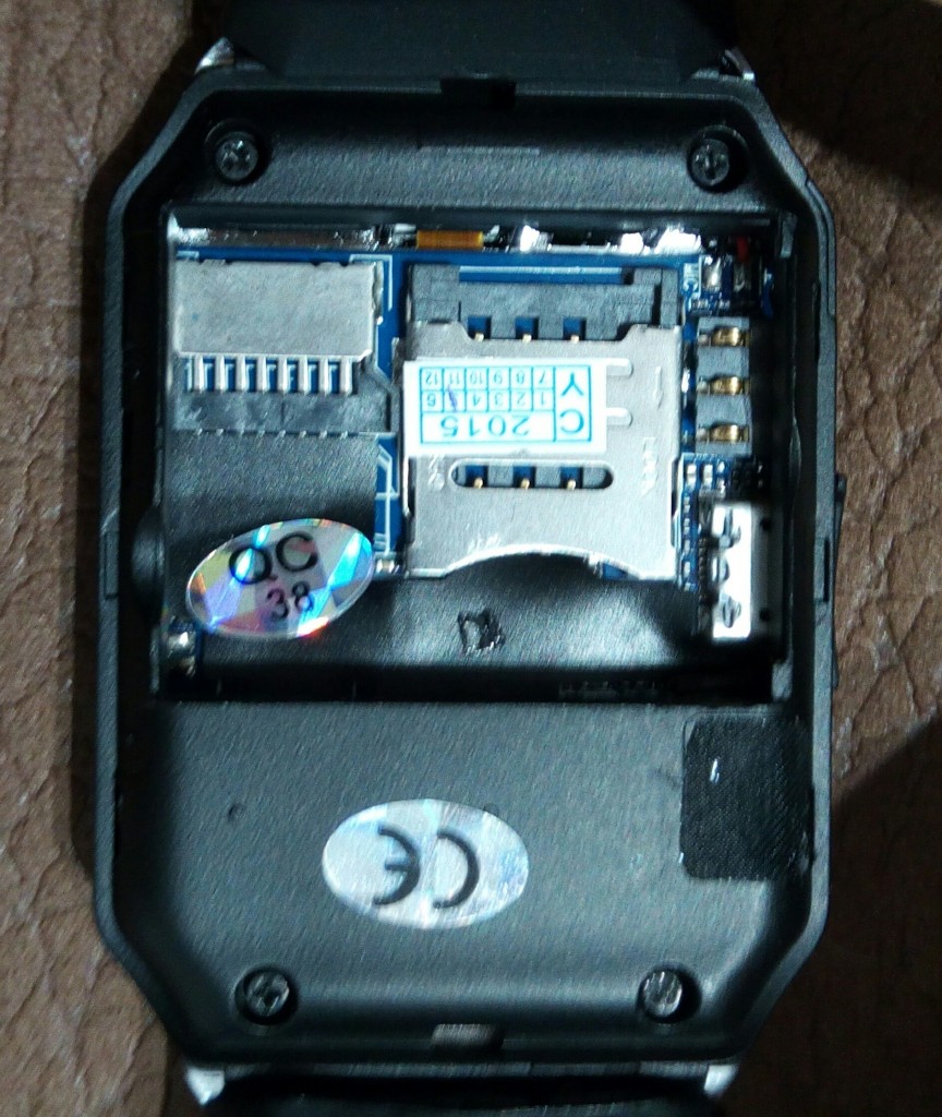 gizlogic-smartwatch-DZ09-interno-8