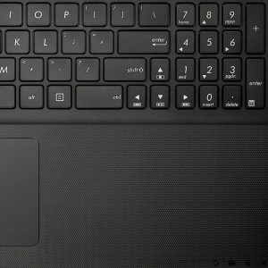 El teclado numérico del Asus X554LA-XX1801T es un punto más a su favor respecto a la competencia.