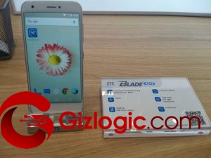 ZTE Axon 7