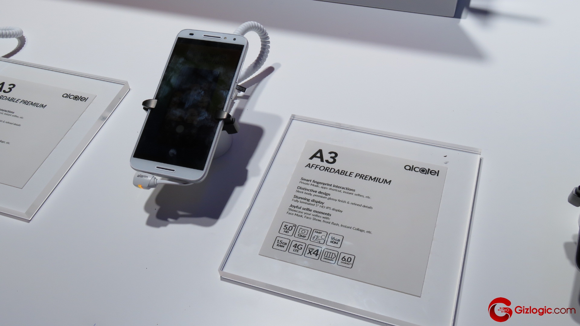 Alcatel A3