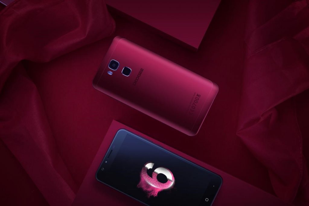 DOOGEE Y6 Agata Red