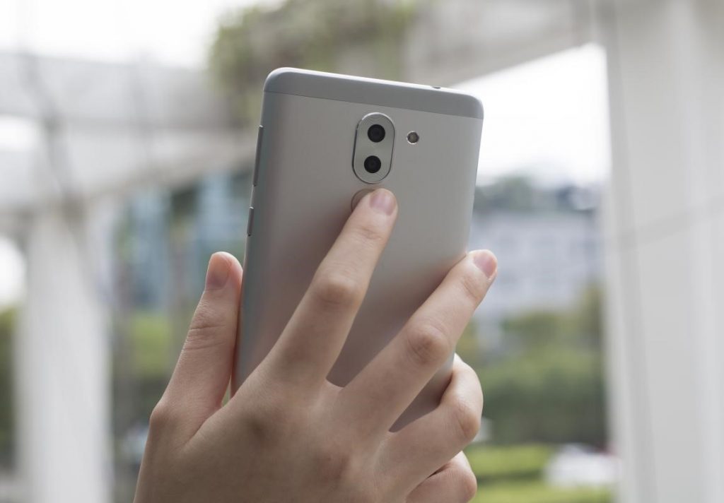 Huawei Honor 6X, sensor de huellas