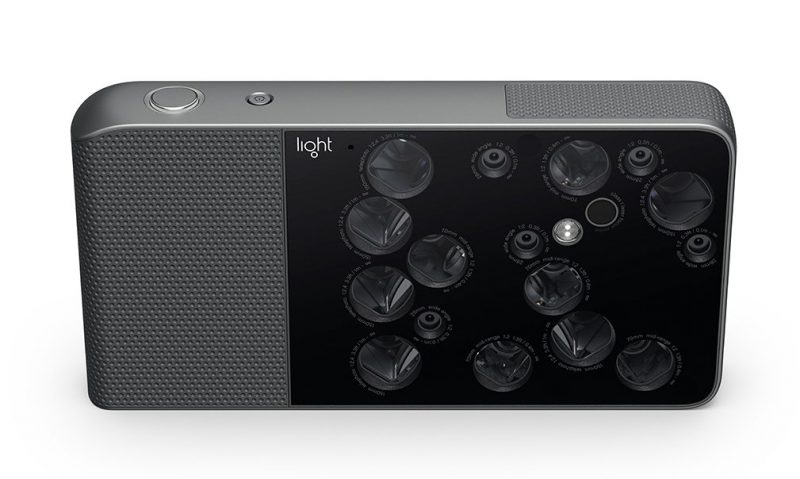 Light L16