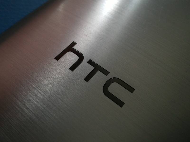 HTC U11 Life