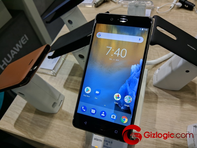 Nokia 8