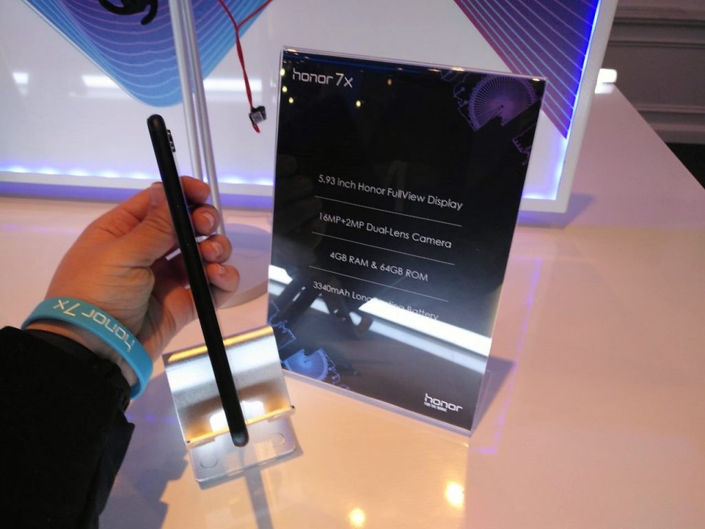 Honor 7X