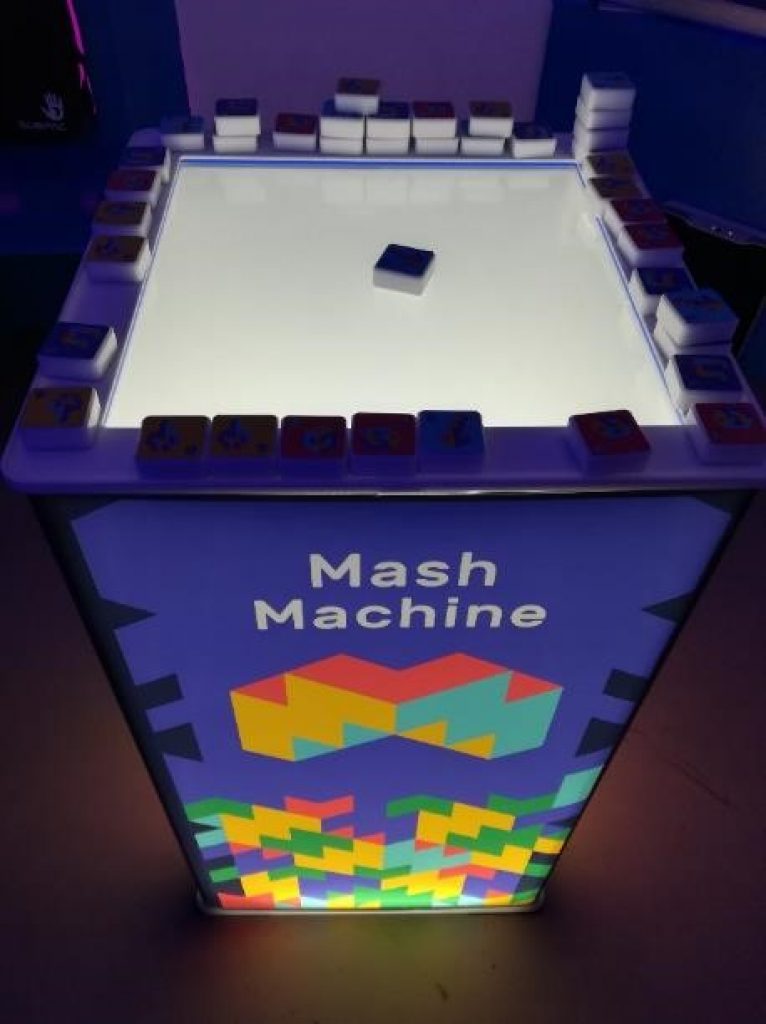 Intel® Buzz Workshop Mash Machine