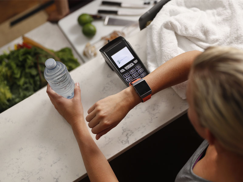Fitbit Pay, una plataforma de pago móvil segura y conveniente 