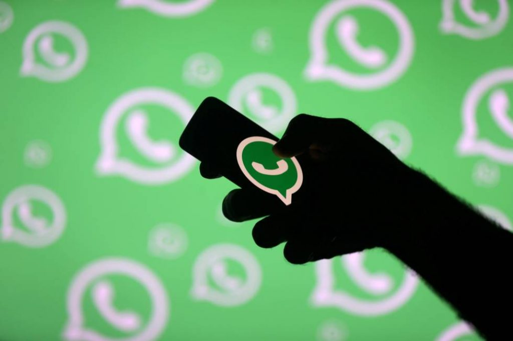 WhatsApp limita el reenvío de mensajes
