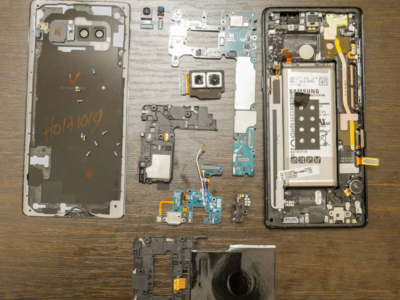 Vistazo al interior del Samsung Galaxy Note 9 y su sistema de refrigeración líquida  