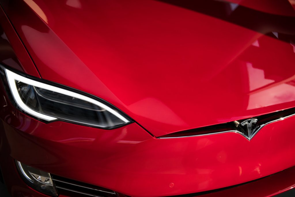 Así es cómo clonaron la llave del Tesla Model S 