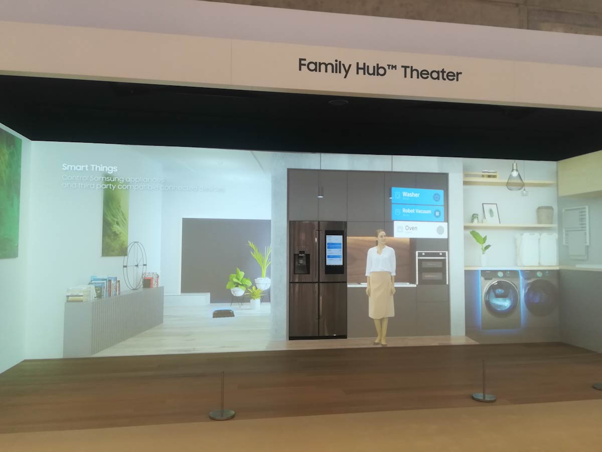 Explorando el CityCube durante el stand de Samsung en el IFA 2018 