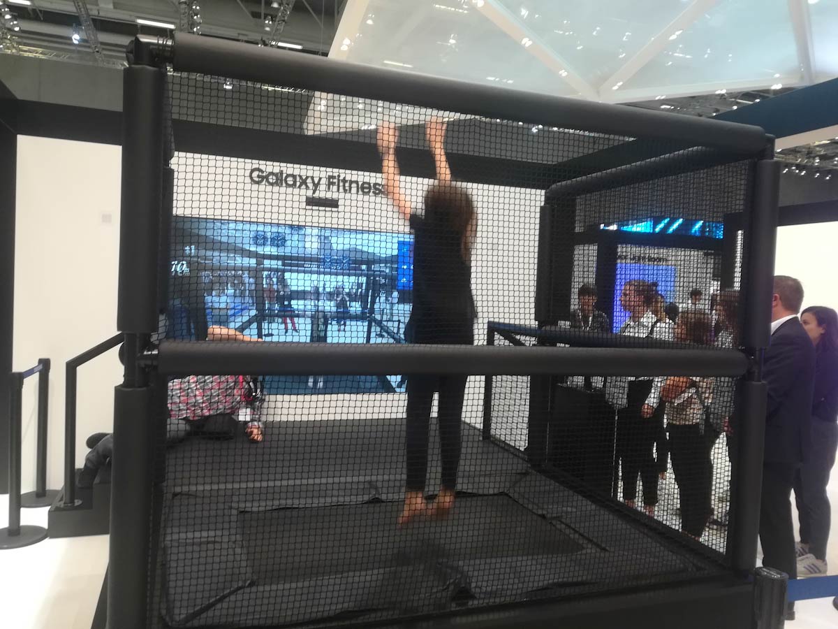 Explorando el CityCube durante el stand de Samsung en el IFA 2018 