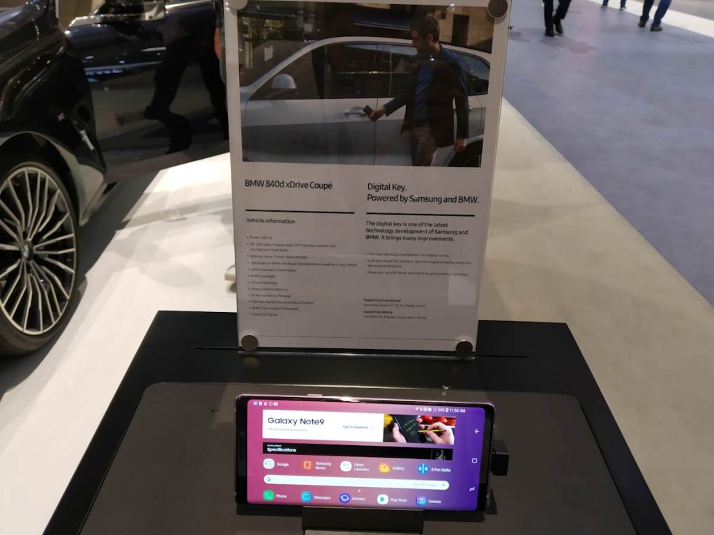 Samsung Galaxy Note 9 - Explorando el CityCube durante el stand de Samsung en el IFA 2018 