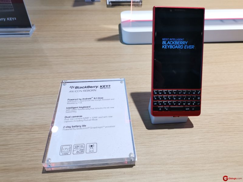#MWC19: BlackBerry Key2 Red Edition