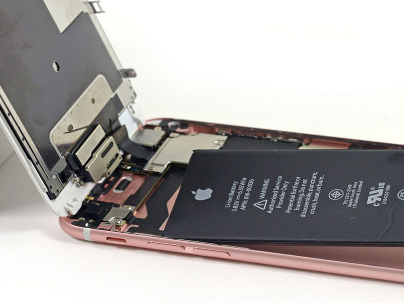 Apple ha comenzado a reparar iPhones con baterías de terceros