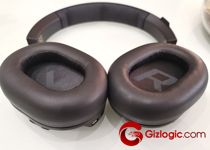 Plantronics BackBeat Go 810