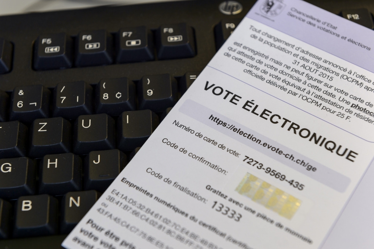El sistema de voto electrónico suizo podría no ser tan seguro