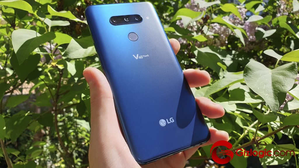 LG V40 ThinQ