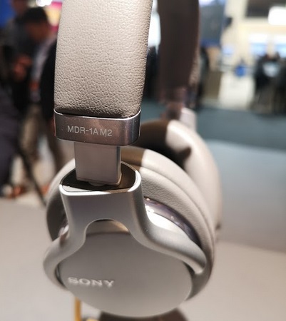 SONY MDR-1AM2