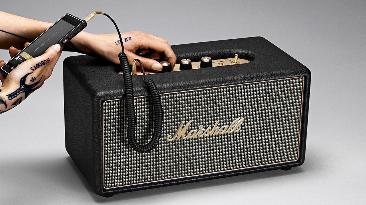 Este altavoz Bluetooth Marshall con estilo vintage y gran potencia de  sonido está de oferta casi a su precio mínimo