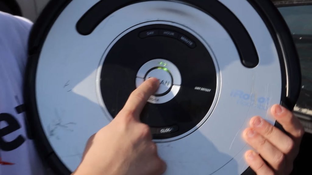 Una aspiradora Roomba que puede sentir