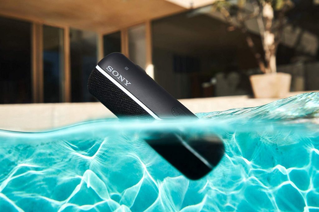 Sony SRS-XB22, resistente al agua