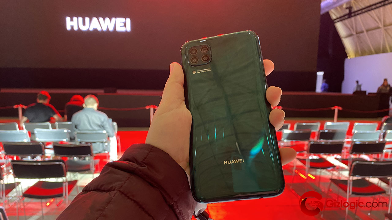 El Huawei P40 Lite ya es oficial, un Nova 6 SE con cambio de marca