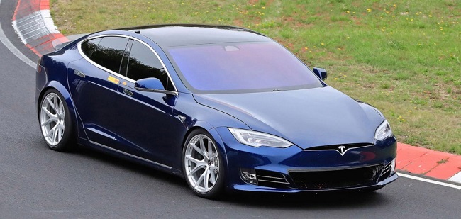 Tesla Model S Plaid