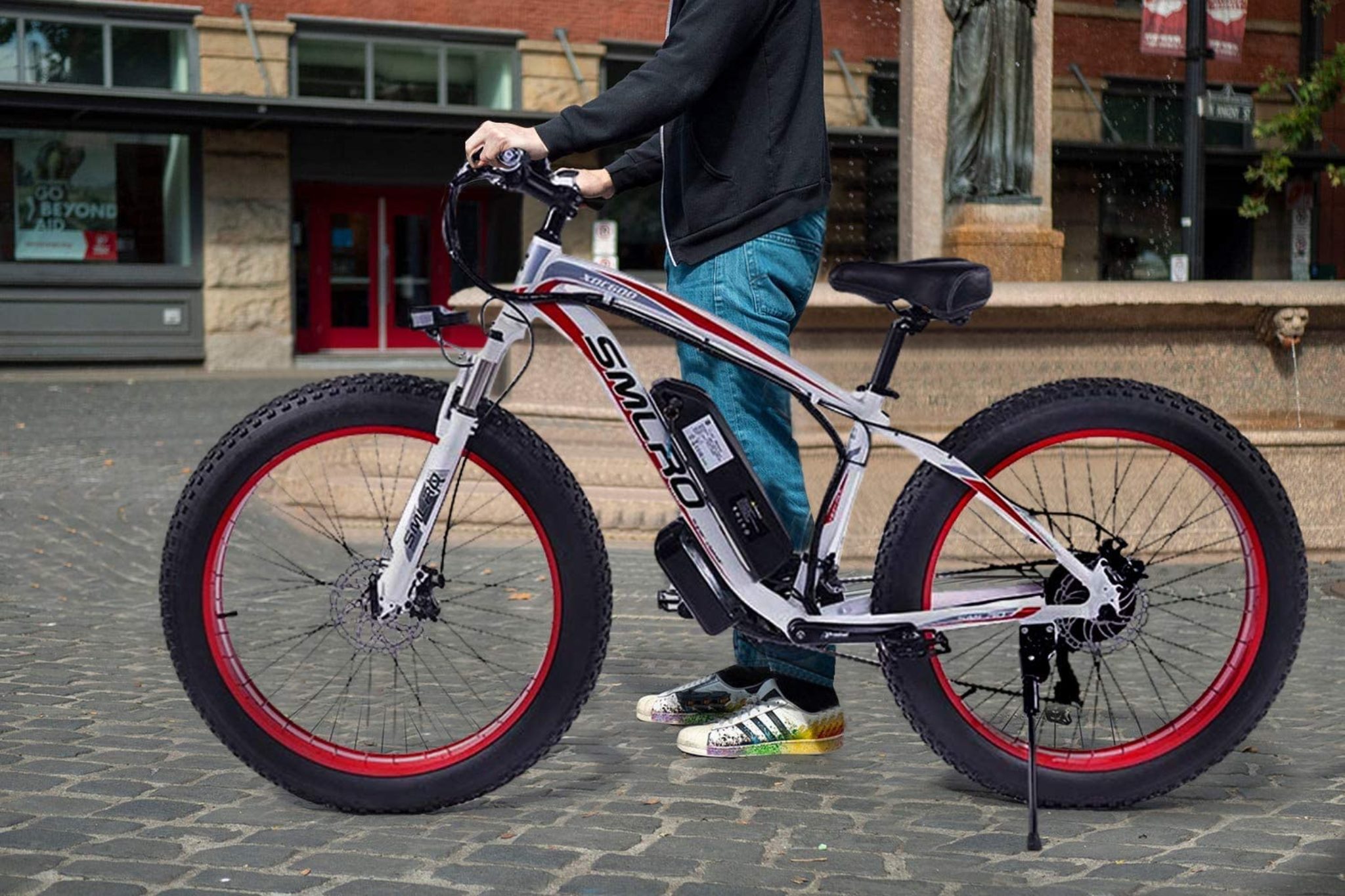 SMLRO XDC600, domina el campo con una potente bicicleta eléctrica