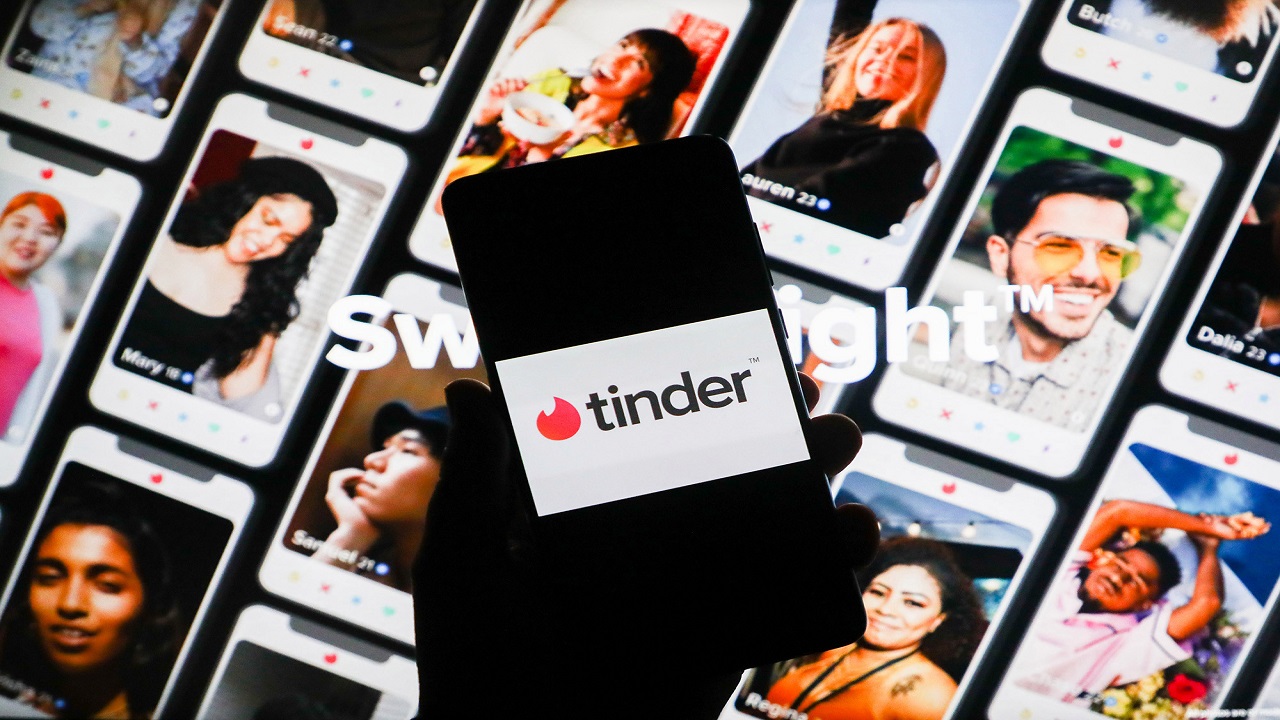 tinder antecedentes