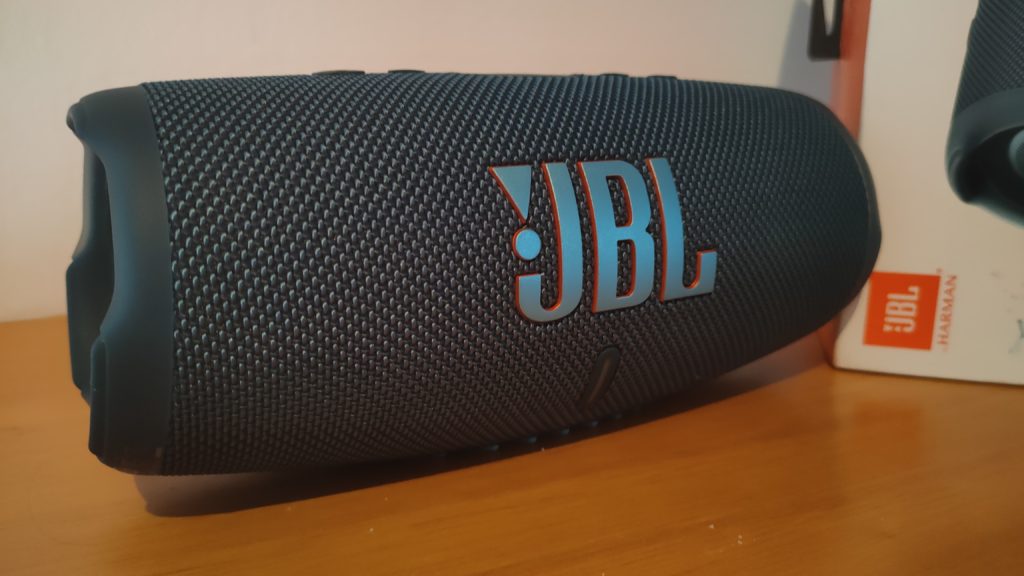 JBL Charge 5