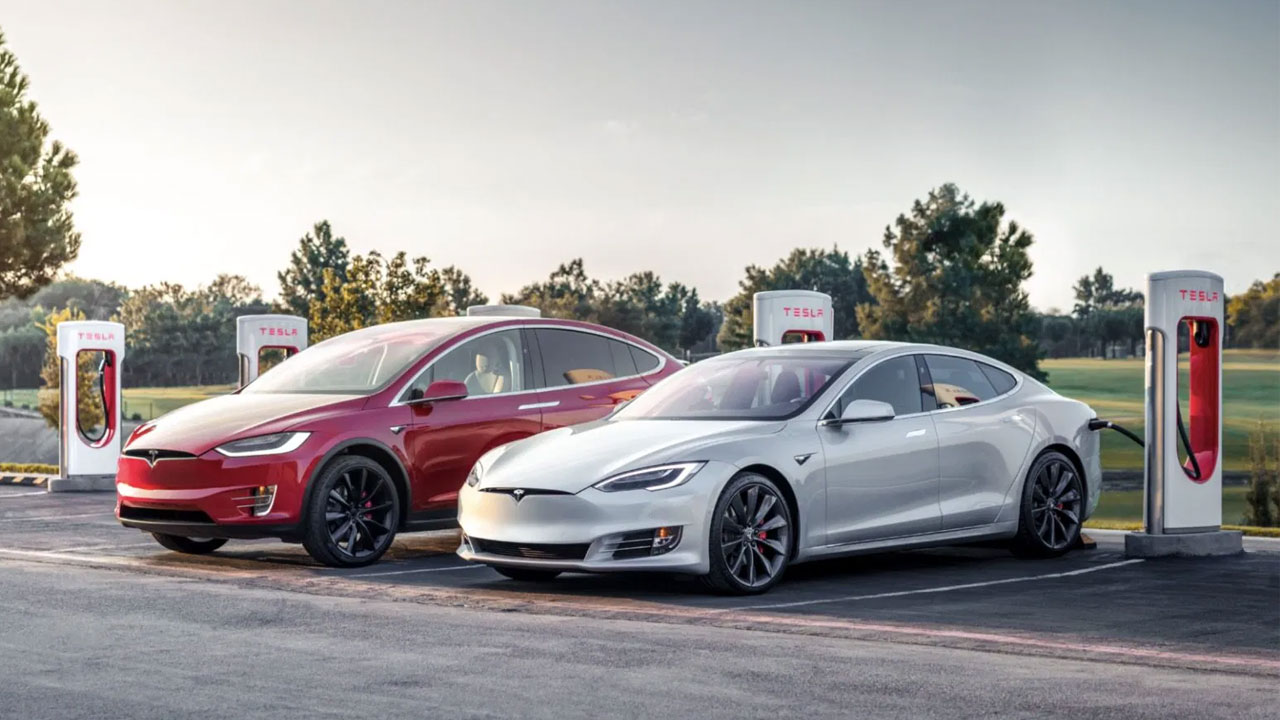 Los Superchargers V3 de Tesla alcanzarán los 300kW dentro de poco