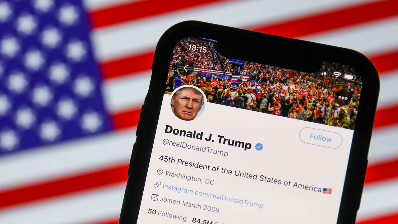 Donald Trump inicia una batalla para recuperar su cuenta de Twitter