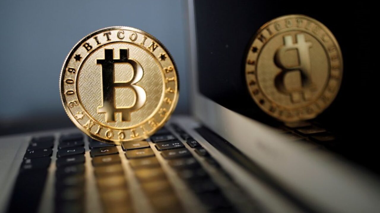 Invertir en bitcoins