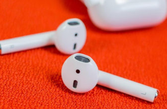 Mujer se traga un Airpod por error y muchas cosas pasaron después