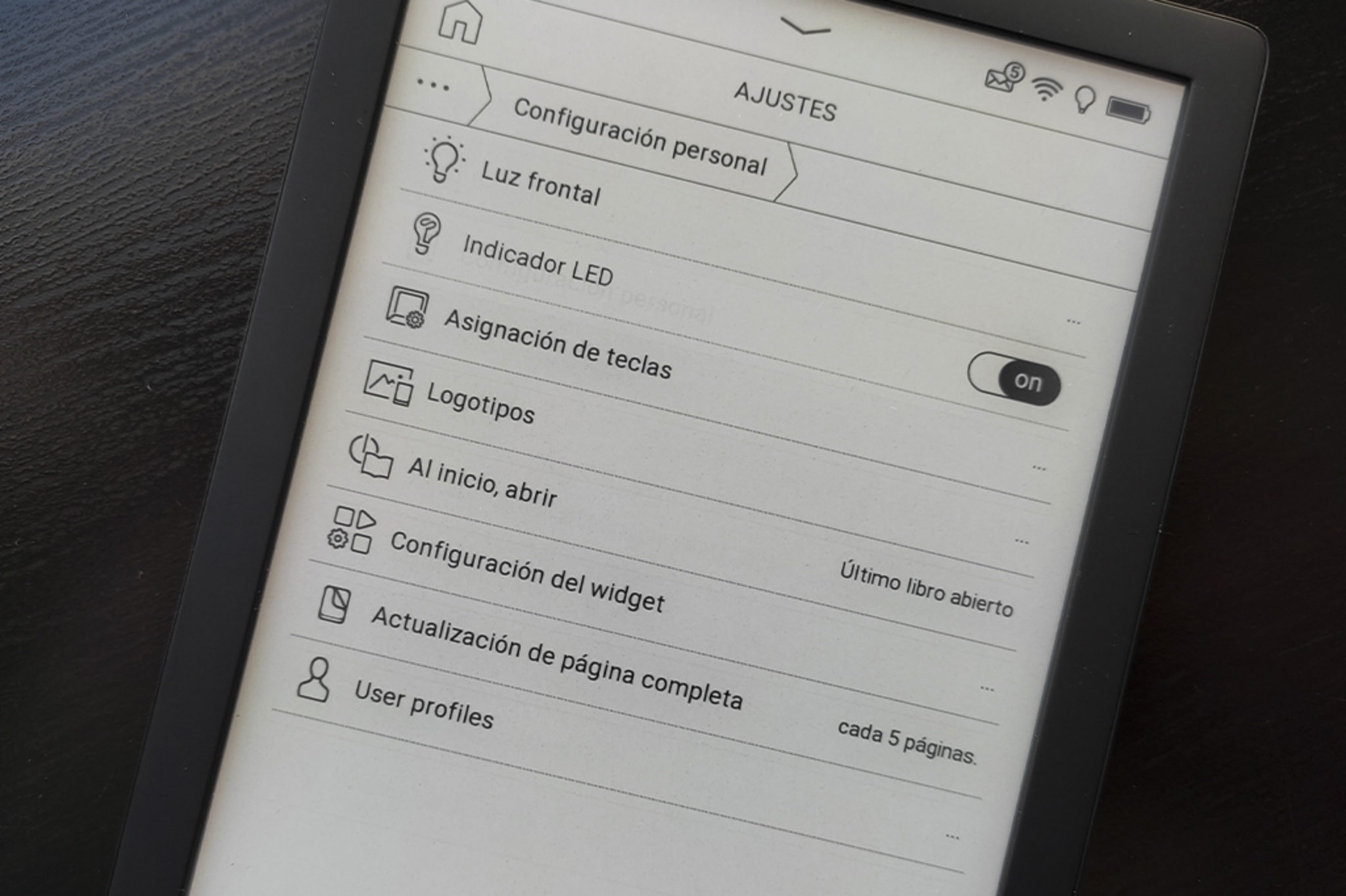 PocketBook Touch Lux 5, ¿la mejor alternativa al Kindle?