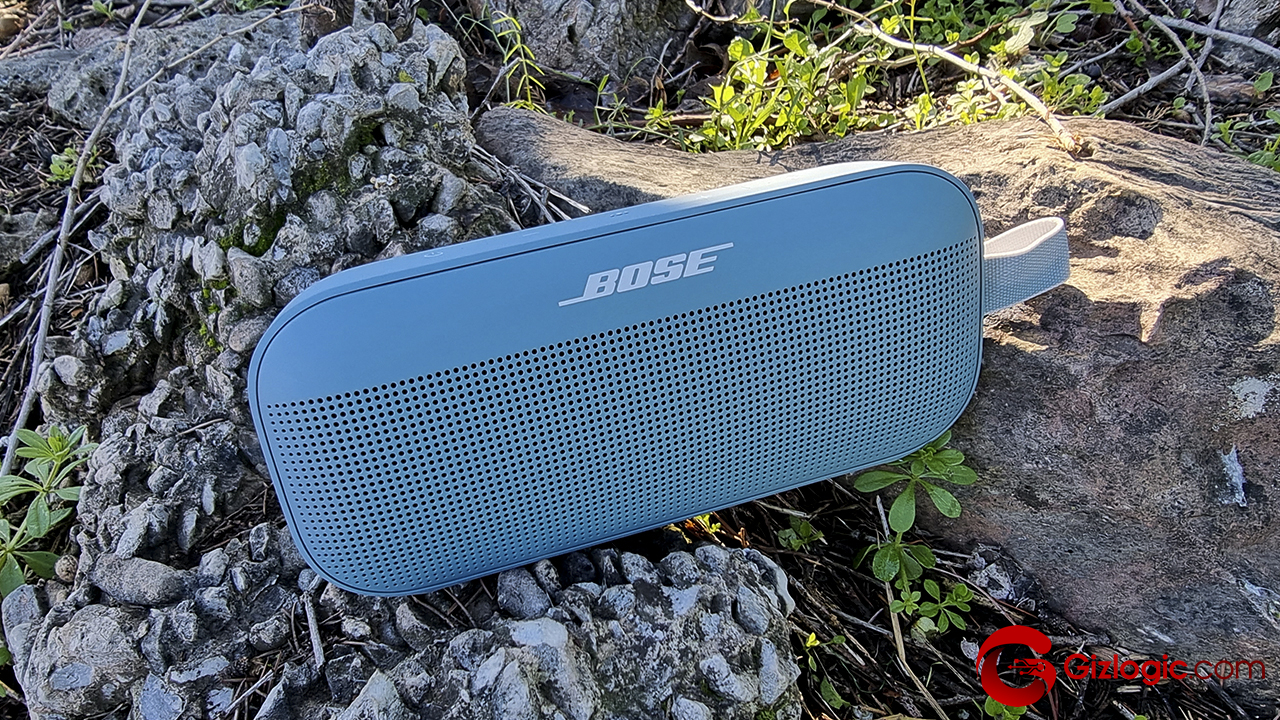 Bose SoundLink Flex, análisis del robusto altavoz que flota en el agua