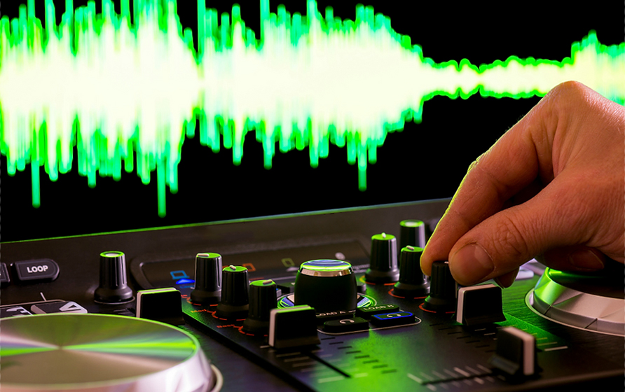Controladoras DJ, un mundo de posibilidades en las manos de los usuarios
