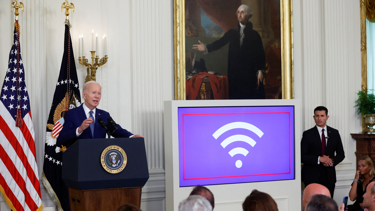 EE. UU. Tiene un plan para garantizar el acceso a Internet en toda la nación