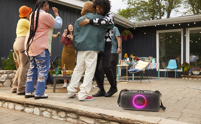 JBL PartyBox On the Go Essential