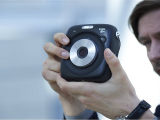 Fujifilm Instax Square SQ10, la primera cámara instantánea híbrida