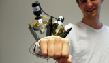 Gyroglove: el guante contra el Parkinson.